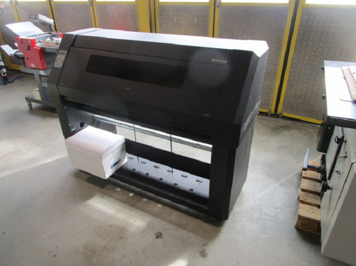 DRUCK- UND SCHNEID-MASCHINE SUMMA DC4SX - Papírvágó gép: 4 kép. DRUCK- UND SCHNEID-MASCHINE SUMMA DC4SX - Papírvágó gép: 4 kép.