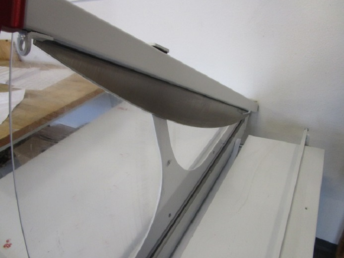 HEBELSCHNEIDER IDEAL 1080 - Papírvágó gép: 5 kép. HEBELSCHNEIDER IDEAL 1080 - Papírvágó gép: 5 kép.