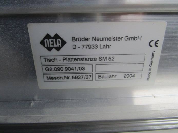 TISCH-PLATTENSTANZE G2.090.9041/03 FÜR SM 52 - Nyomdagép: 4 kép. TISCH-PLATTENSTANZE G2.090.9041/03 FÜR SM 52 - Nyomdagép: 4 kép.