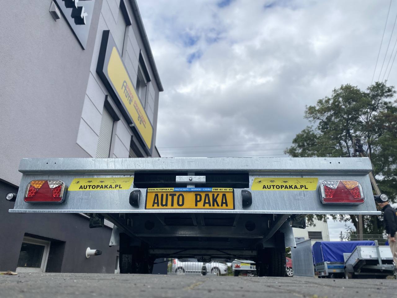 PRZYCZEPA PLATFORMOWA 5X2 WARK DMC 3500 / WARK PLATFORM TRAILER 5X2 DMC 3500 - Platós pótkocsi: 5 kép. PRZYCZEPA PLATFORMOWA 5X2 WARK DMC 3500 / WARK PLATFORM TRAILER 5X2 DMC 3500 - Platós pótkocsi: 5 kép.