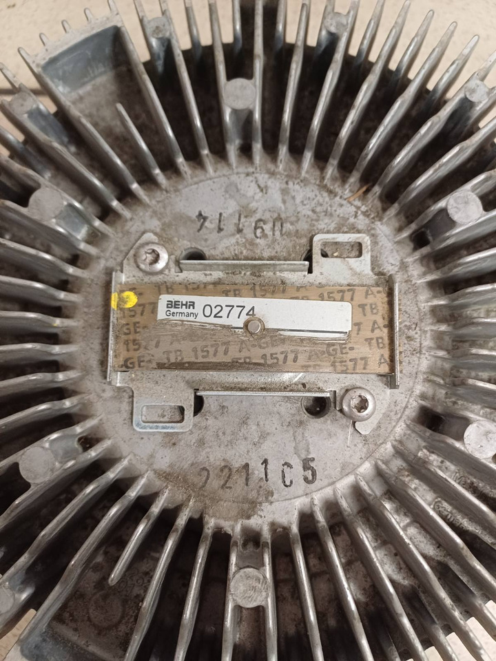 BEHR - Kuplung és alkatrészek: 2 kép. BEHR - Kuplung és alkatrészek: 2 kép.