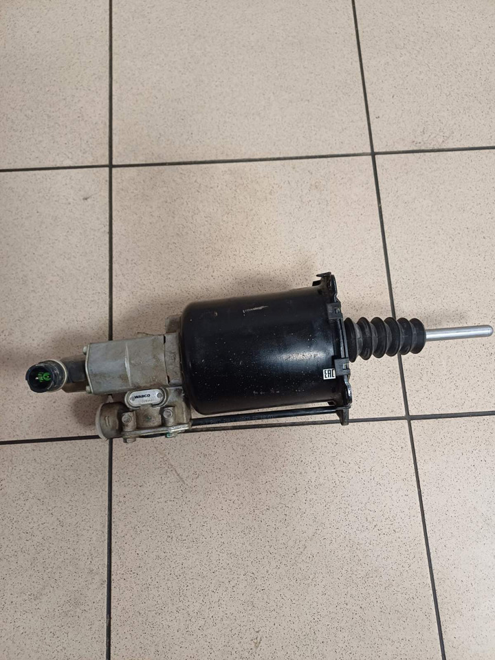 WABCO MAN - Kuplungerősítő: 3 kép. WABCO MAN - Kuplungerősítő: 3 kép.