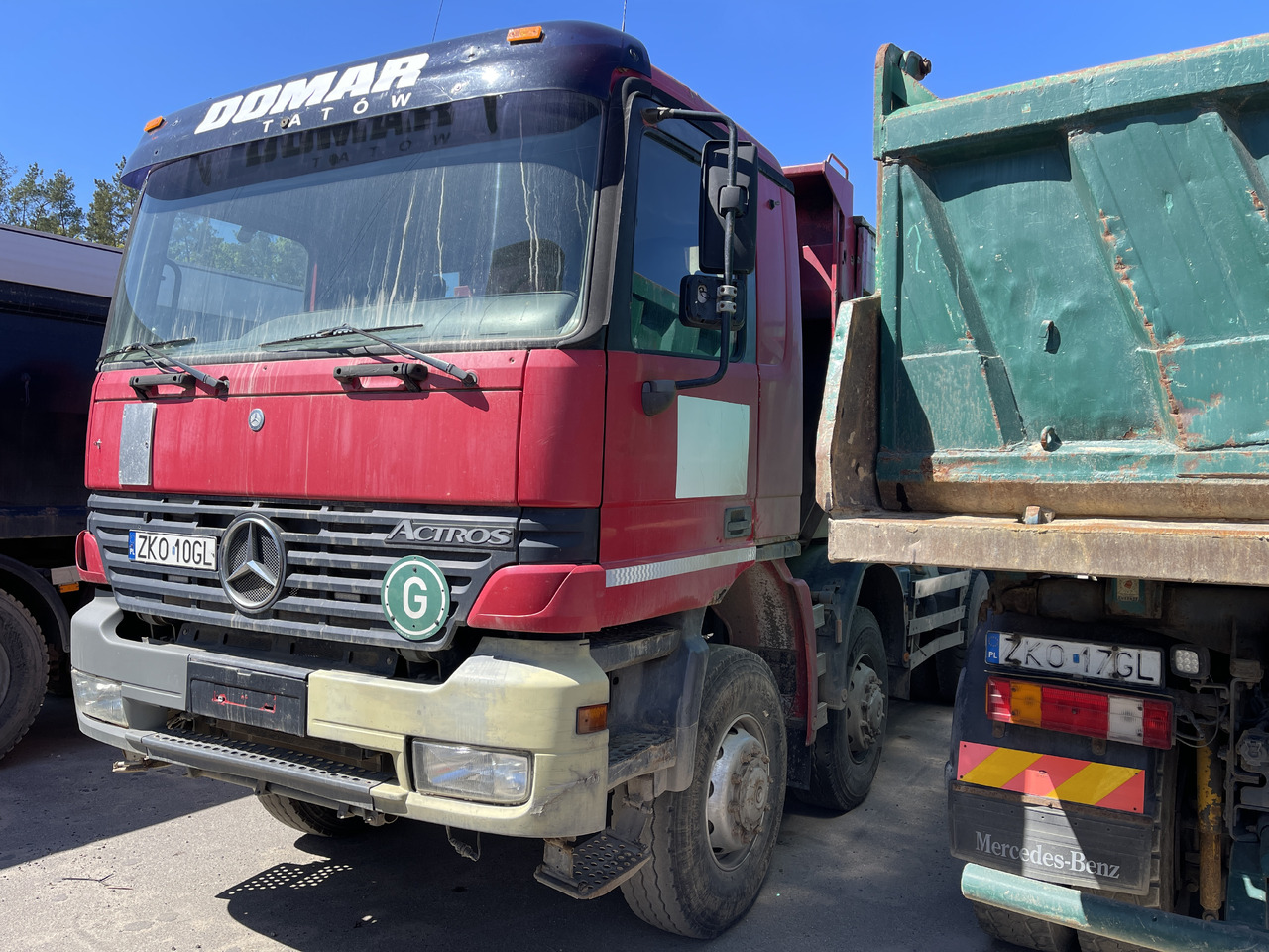 MERCEDES-BENZ Actros 4148 - Billenőplatós teherautó: 3 kép. MERCEDES-BENZ Actros 4148 - Billenőplatós teherautó: 3 kép.