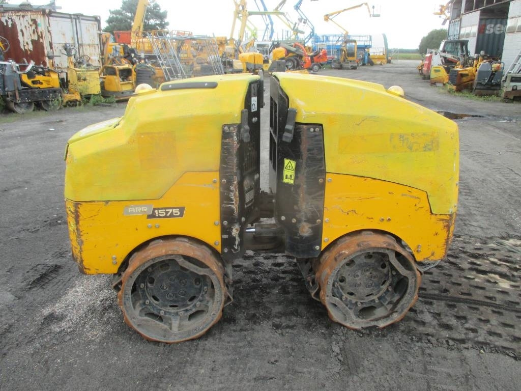 Ammann ARR 1575 - Úthenger: 1 kép. Ammann ARR 1575 - Úthenger: 1 kép.