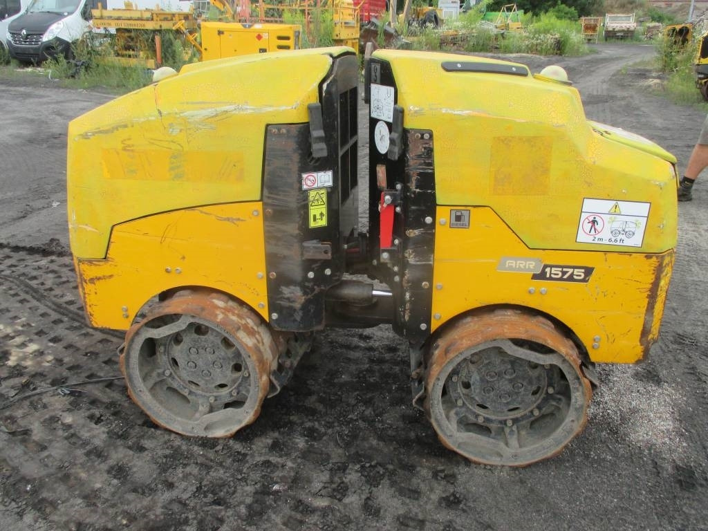 Ammann ARR 1575 - Úthenger: 5 kép. Ammann ARR 1575 - Úthenger: 5 kép.