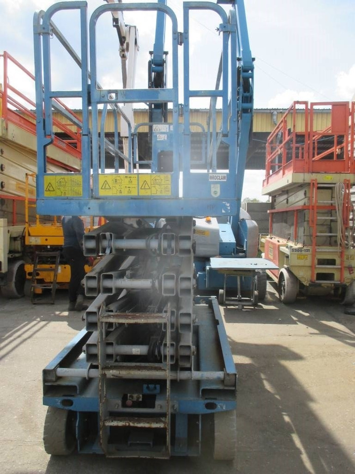 Ollós emelő Genie GS 3246: 7 kép.