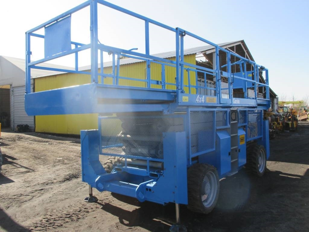 Genie GS 4390 RT - Ollós emelő: 5 kép. Genie GS 4390 RT - Ollós emelő: 5 kép.