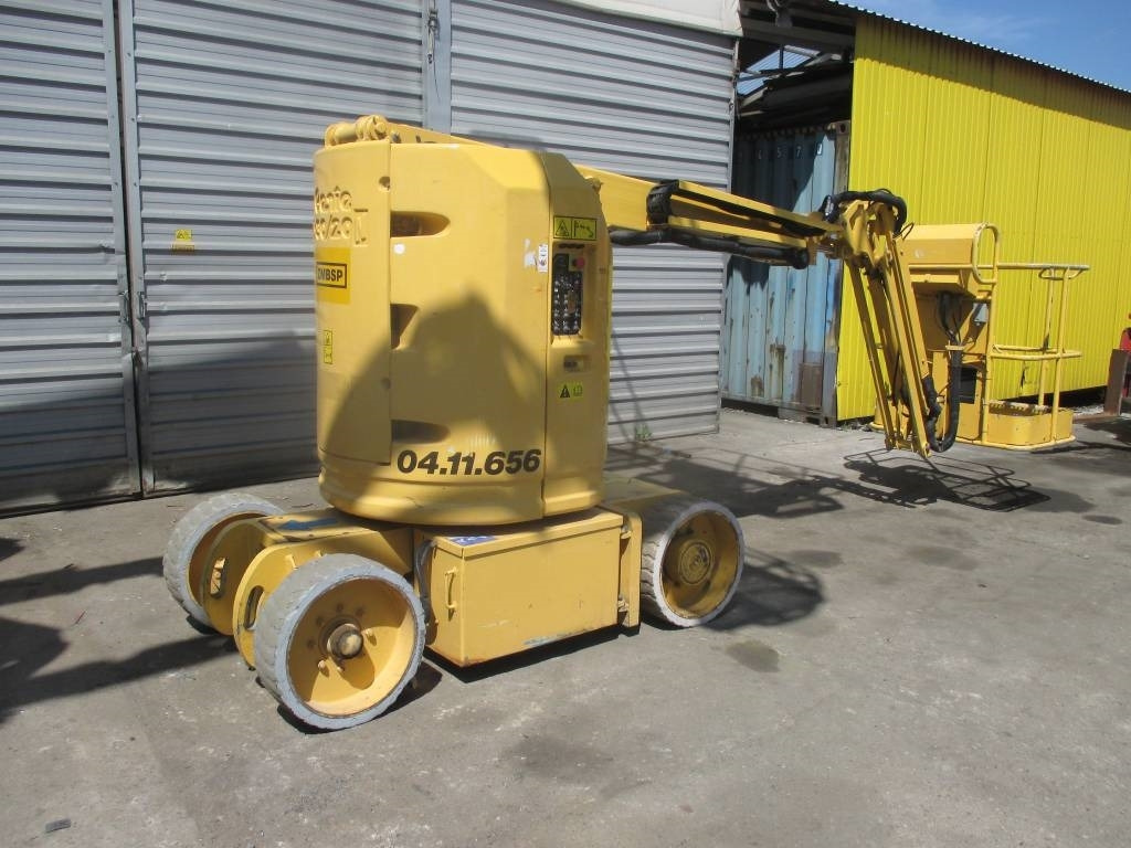 Genie Z 30/20 N RJ - Személyemelő: 3 kép. Genie Z 30/20 N RJ - Személyemelő: 3 kép.