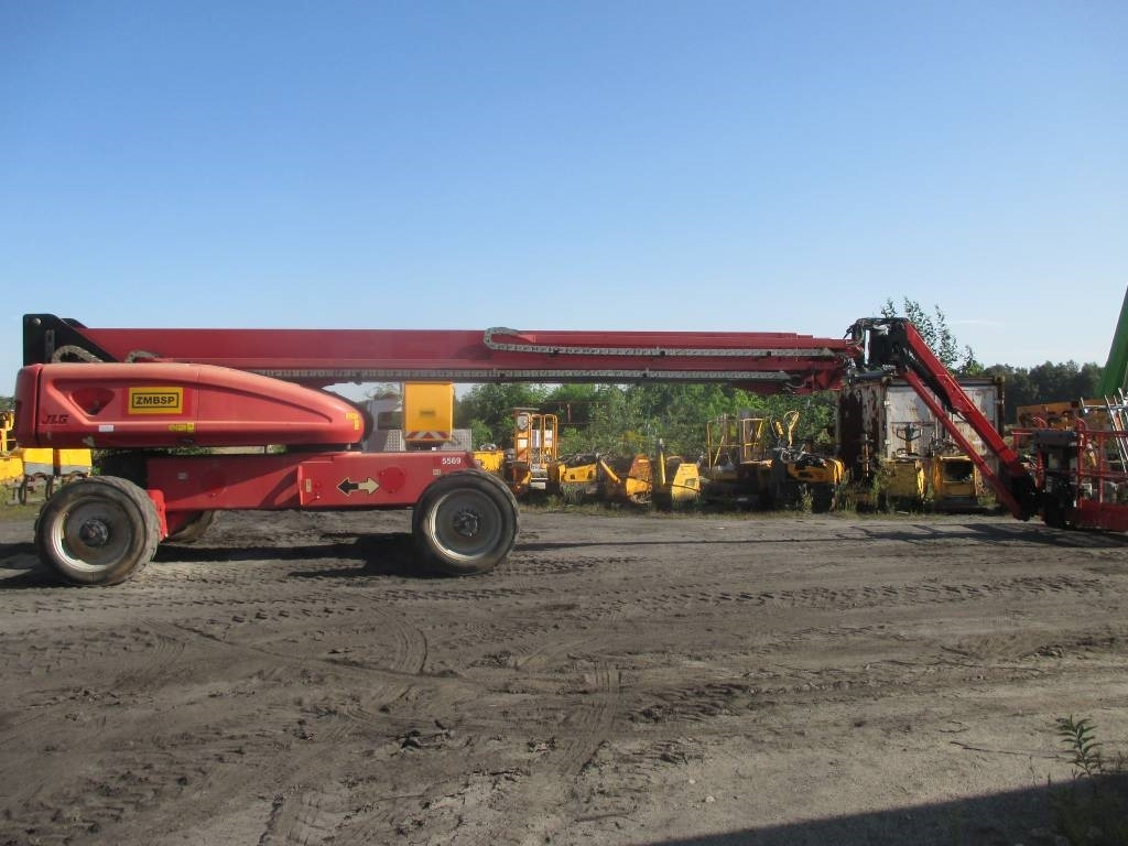 JLG 1200 SJP  - Teleszkópos emelő: 5 kép. JLG 1200 SJP  - Teleszkópos emelő: 5 kép.