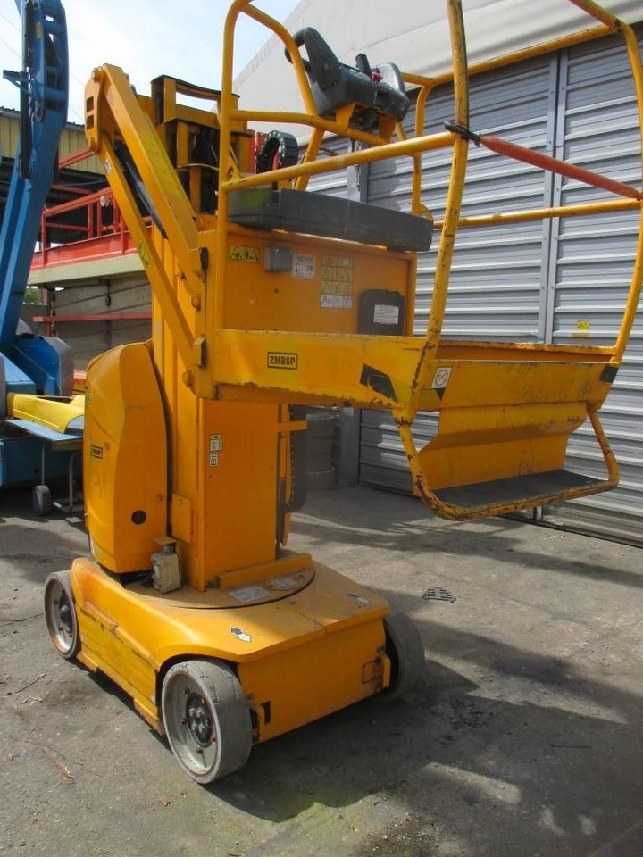 Oszlopos személyemelő JLG Toucan 8 E: 8 kép.