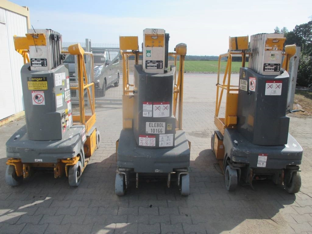 JLG Toucan Junior 8 - Oszlopos személyemelő: 5 kép. JLG Toucan Junior 8 - Oszlopos személyemelő: 5 kép.