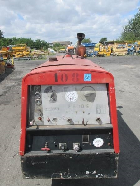 Lincoln E 500 S - Hegesztőberendezés: 4 kép. Lincoln E 500 S - Hegesztőberendezés: 4 kép.