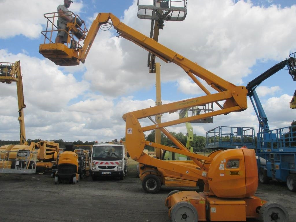 Manitou 170 AETJL - Személyemelő: 1 kép. Manitou 170 AETJL - Személyemelő: 1 kép.