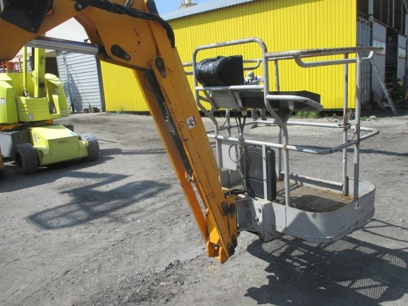 Manitou 170AETJ - Személyemelő: 4 kép. Manitou 170AETJ - Személyemelő: 4 kép.