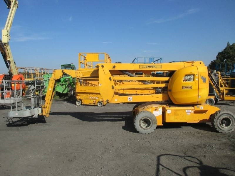 Manitou 170AETJ  - Személyemelő: 2 kép. Manitou 170AETJ  - Személyemelő: 2 kép.