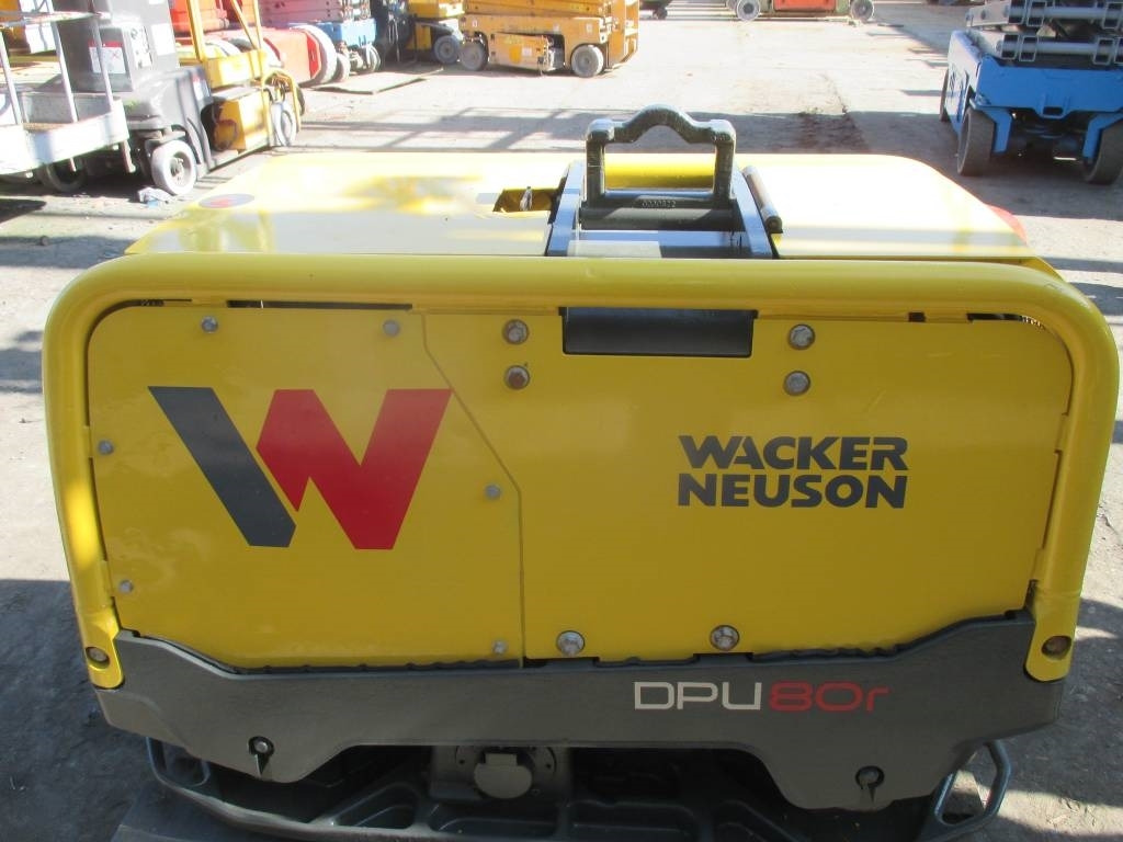 Wacker Neuson DPU 80 - Lapvibrátor: 5 kép. Wacker Neuson DPU 80 - Lapvibrátor: 5 kép.