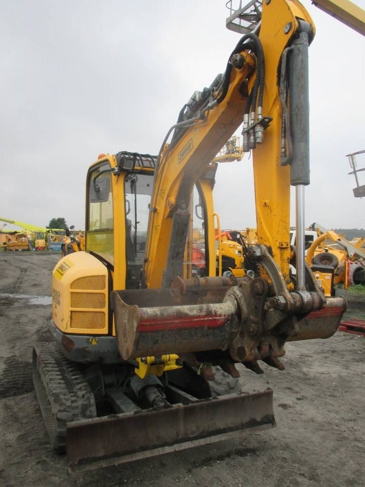 Minikotró Wacker Neuson EZ 28: 9 kép.
