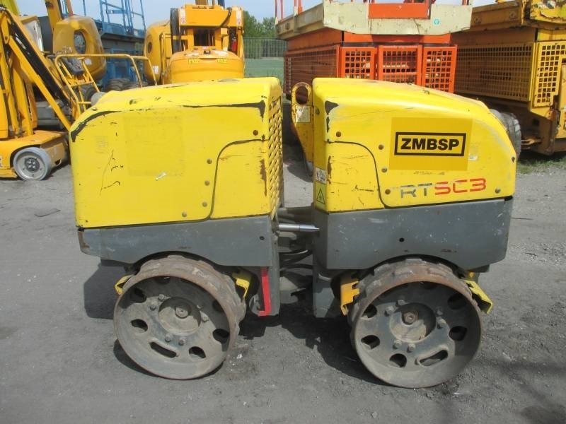 Wacker Neuson RTLX-SC 3 - Úthenger: 1 kép. Wacker Neuson RTLX-SC 3 - Úthenger: 1 kép.