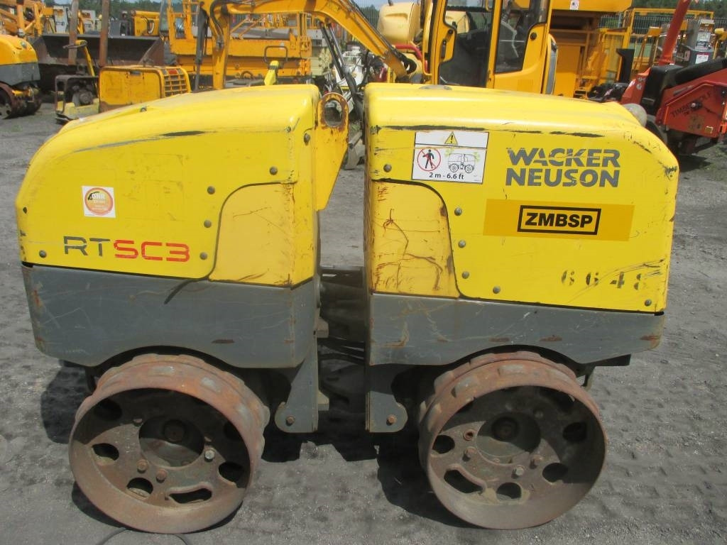 Wacker Neuson RTSC 3 - Úthenger: 1 kép. Wacker Neuson RTSC 3 - Úthenger: 1 kép.