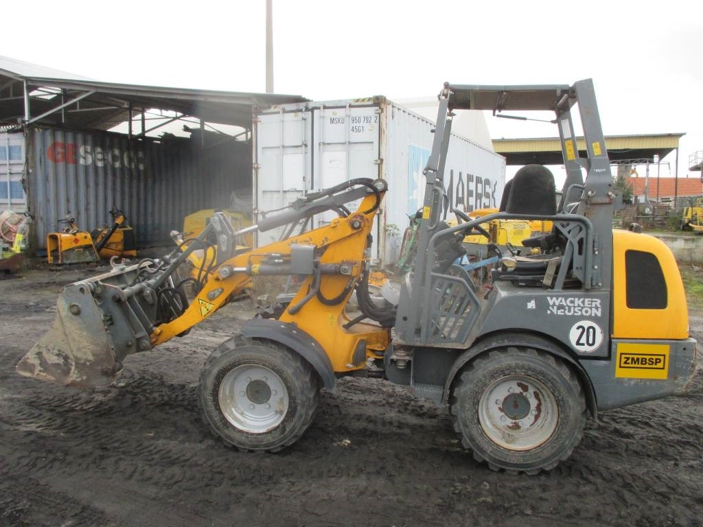 Wacker Neuson WL 25  - Gumikerekes homlokrakodó: 5 kép. Wacker Neuson WL 25  - Gumikerekes homlokrakodó: 5 kép.