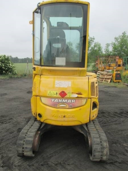 Yanmar Vio 20-4 - Minikotró: 3 kép. Yanmar Vio 20-4 - Minikotró: 3 kép.