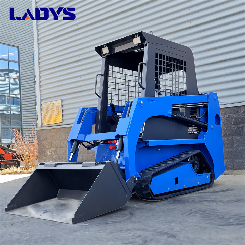 LADYS Free Shipping Mini Skid Steer Loader Compact Track Electric/Diesel Chinese Mini Skid Steer Loader For Sale With Mini Skid Steer Attachments 4 In 1 Bucket - Mini homlokrakodó: 4 kép. LADYS Free Shipping Mini Skid Steer Loader Compact Track Electric/Diesel Chinese Mini Skid Steer Loader For Sale With Mini Skid Steer Attachments 4 In 1 Bucket - Mini homlokrakodó: 4 kép.