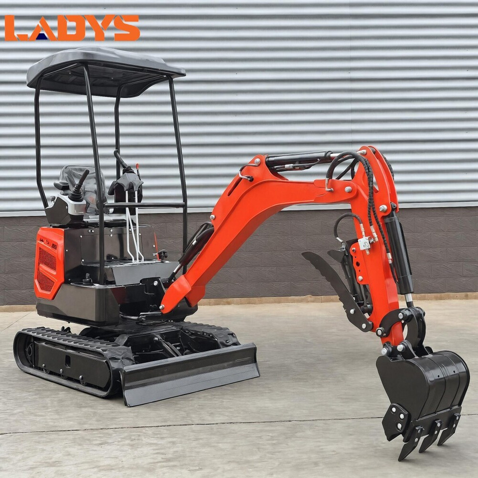 LADYS Mini Excavator Digger Miniexcavadora EPA Kubota Engine Chinese LADYS DY18 Mini Excavator For Sale With Mini Excavator Attachment Set - Minikotró: 5 kép. LADYS Mini Excavator Digger Miniexcavadora EPA Kubota Engine Chinese LADYS DY18 Mini Excavator For Sale With Mini Excavator Attachment Set - Minikotró: 5 kép.