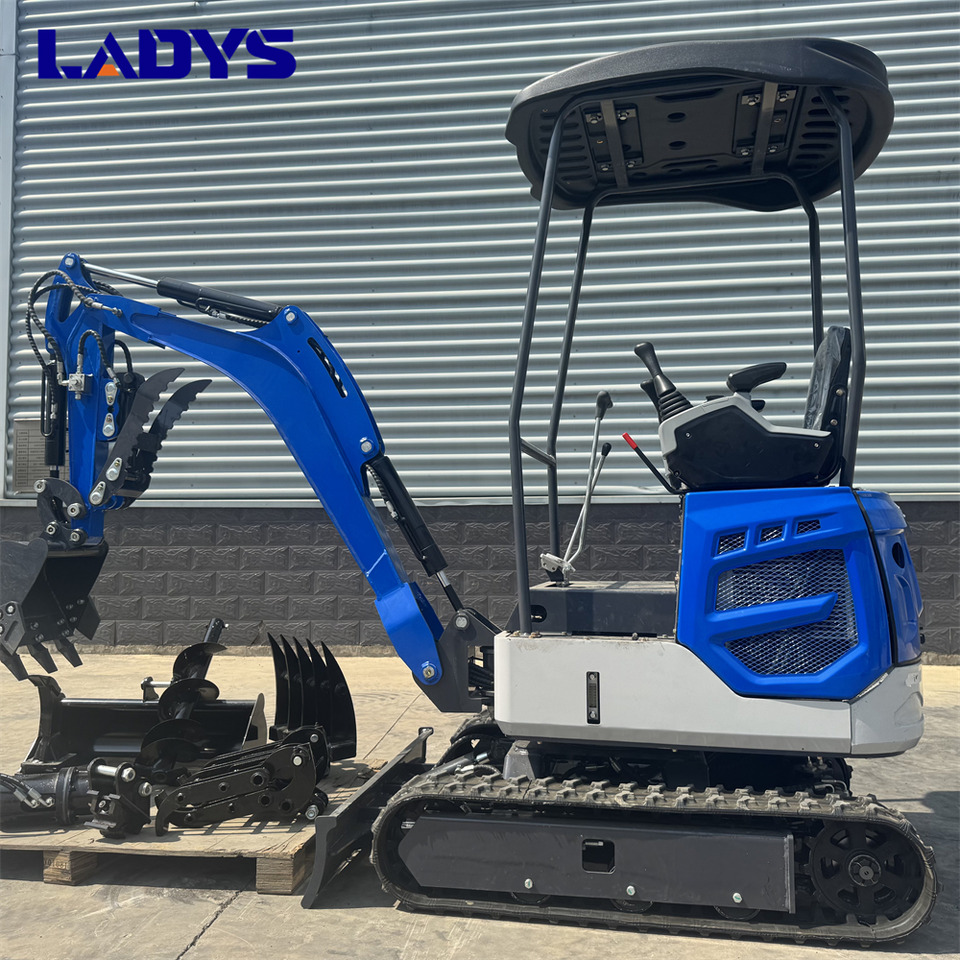 Free Shipping Mini Excavator Bagger Pelle Miniexcavadora 1 2 3.5 Ton CE/EPA/EURO 5 Kubota Engine Diesel/Electric Mini Excavators For Sale - Lánctalpas kotró: 3 kép. Free Shipping Mini Excavator Bagger Pelle Miniexcavadora 1 2 3.5 Ton CE/EPA/EURO 5 Kubota Engine Diesel/Electric Mini Excavators For Sale - Lánctalpas kotró: 3 kép.