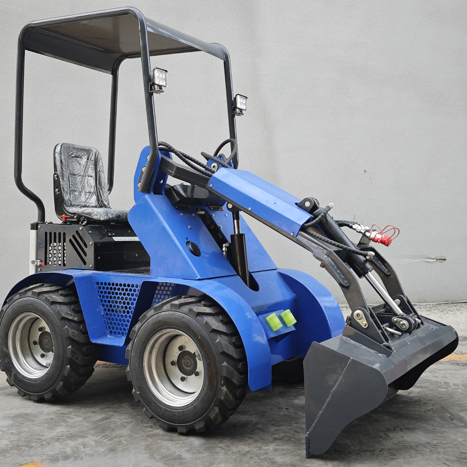 LEZUM Free Shipping Mini Skid Steer Loader Compact Track Electric/Diesel Chinese Mini Skid Steer Loader For Sale With Mini Skid Steer Attachments 4 In 1 Bucket - Mini homlokrakodó: 5 kép. LEZUM Free Shipping Mini Skid Steer Loader Compact Track Electric/Diesel Chinese Mini Skid Steer Loader For Sale With Mini Skid Steer Attachments 4 In 1 Bucket - Mini homlokrakodó: 5 kép.