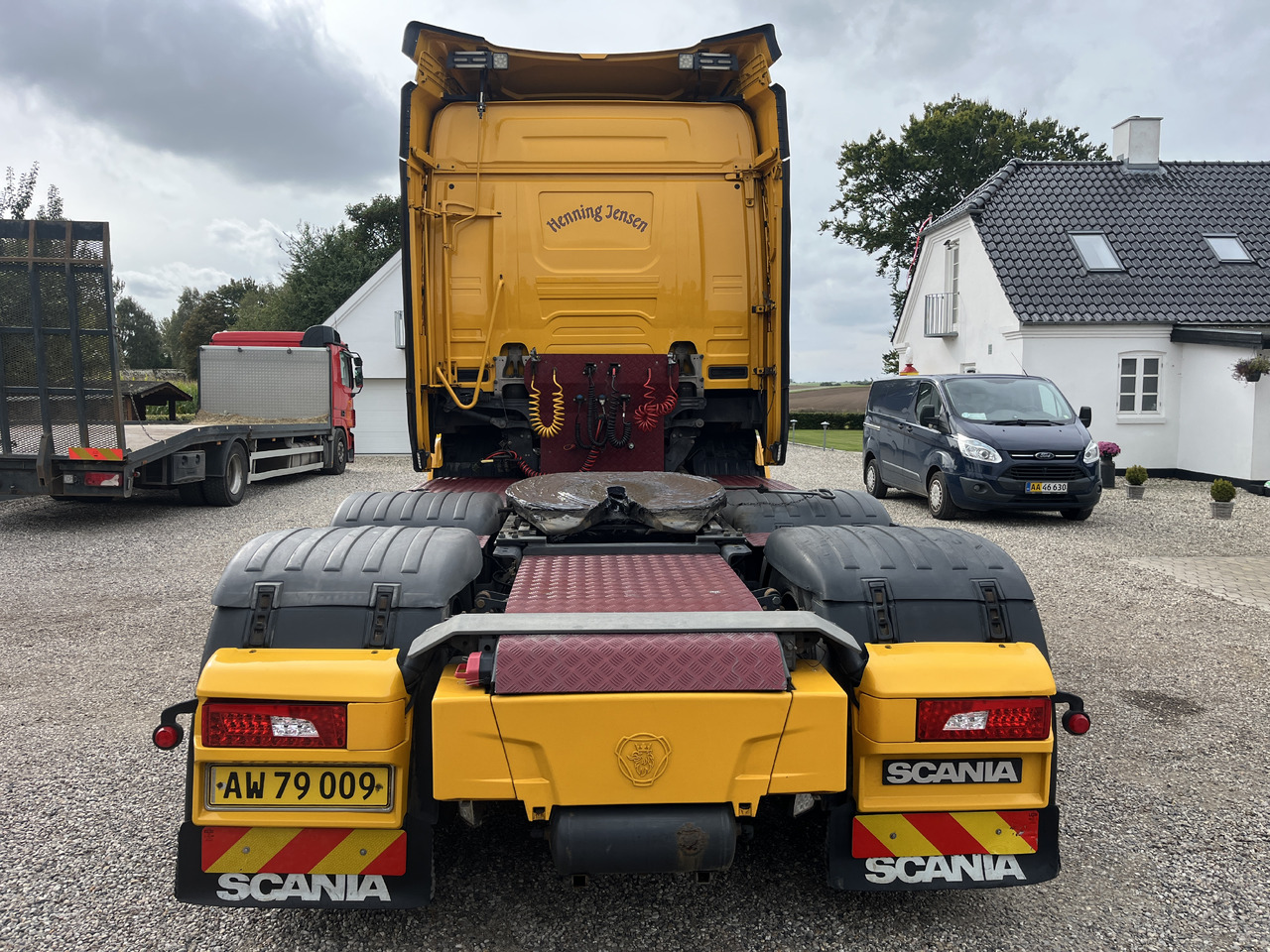 SCANIA S 580 - Nyergesvontató: 5 kép. SCANIA S 580 - Nyergesvontató: 5 kép.