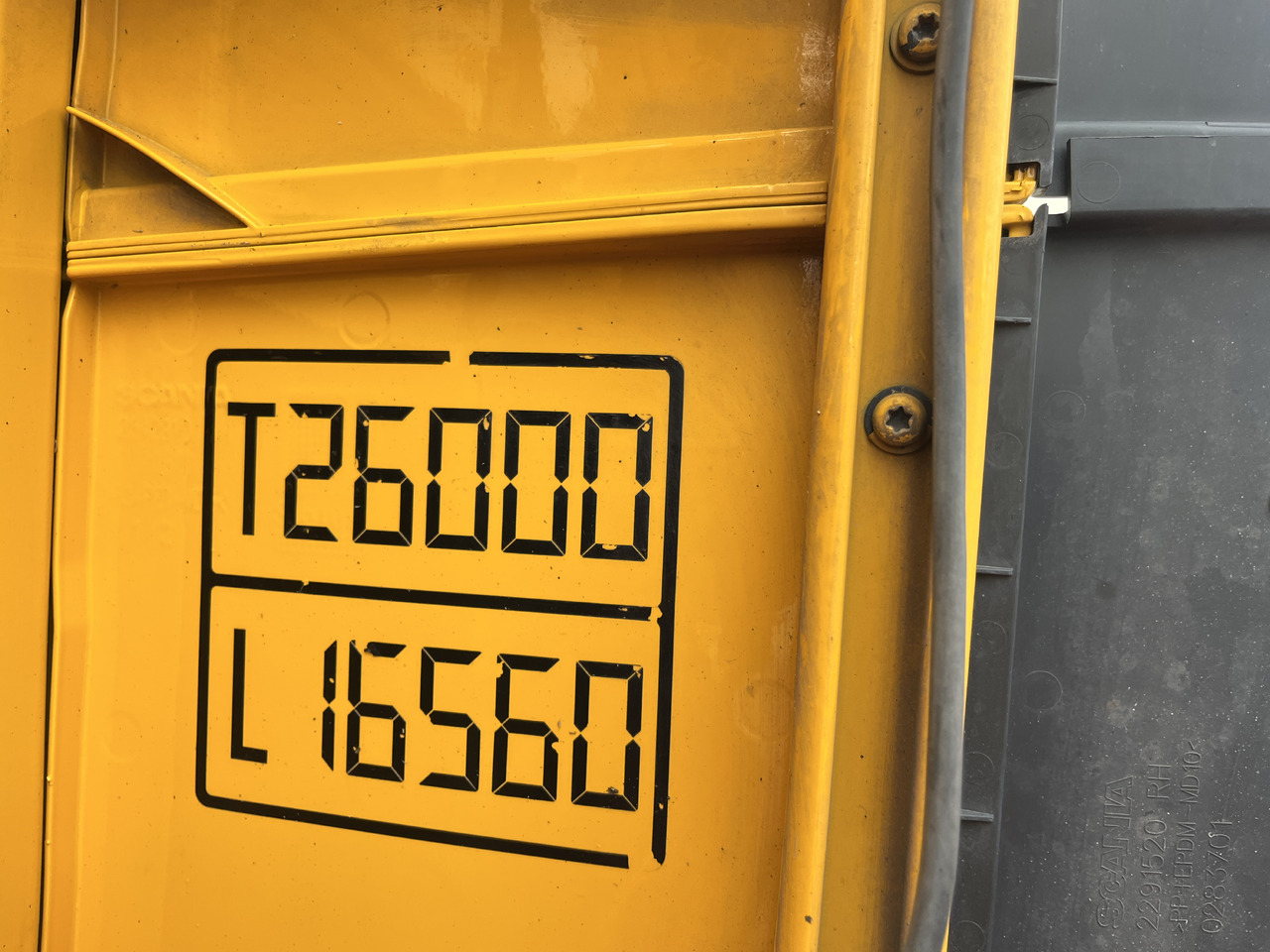 Nyergesvontató SCANIA S 580: 20 kép.