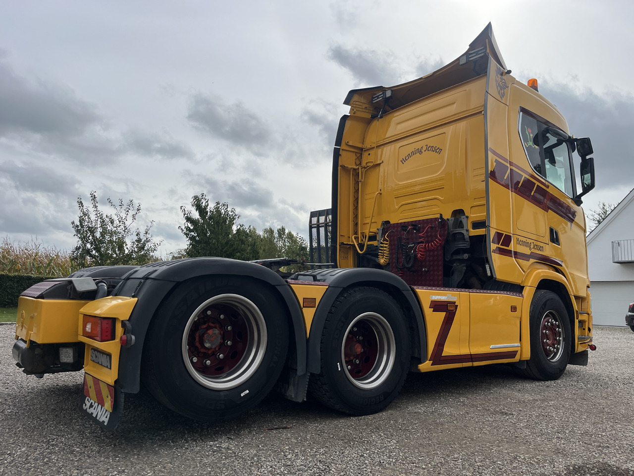 Nyergesvontató SCANIA S 580: 7 kép.