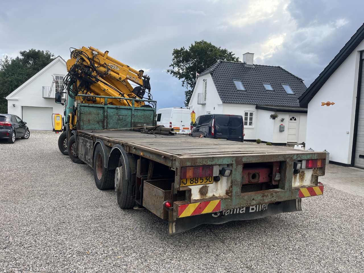 Scania G 124 - Darus autó: 3 kép. Scania G 124 - Darus autó: 3 kép.