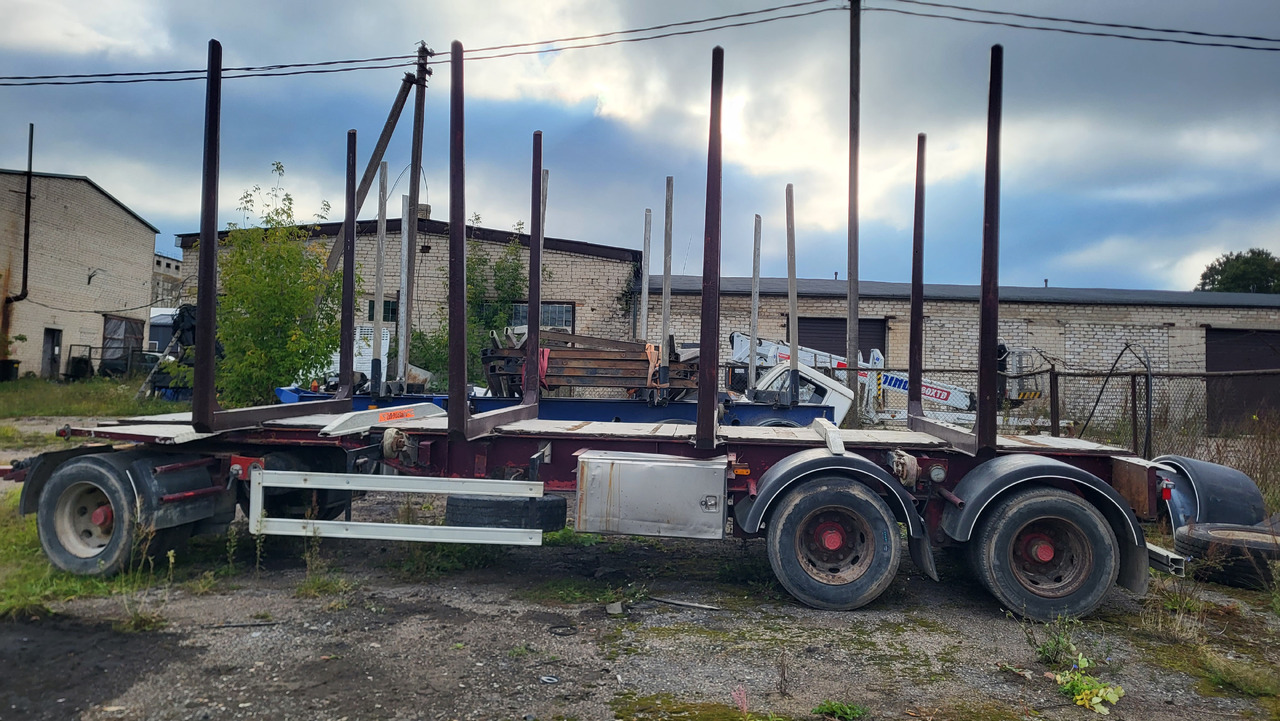 TRAILLER-BYGG TRAILLER-BYGG - Rönkszállító pótkocsi: 5 kép. TRAILLER-BYGG TRAILLER-BYGG - Rönkszállító pótkocsi: 5 kép.