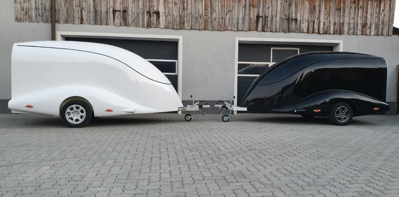 Lorgano AERO S - Motorszállító utánfutó: 2 kép. Lorgano AERO S - Motorszállító utánfutó: 2 kép.