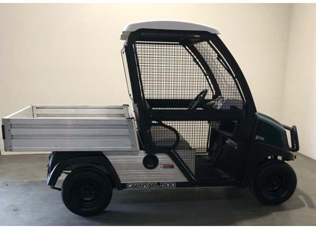 Club Car Carryall 500 gasoline - Golfkocsi: 2 kép. Club Car Carryall 500 gasoline - Golfkocsi: 2 kép.