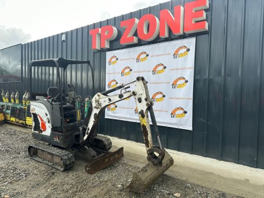 Bobcat E17 Canopy - Minikotró: 3 kép. Bobcat E17 Canopy - Minikotró: 3 kép.