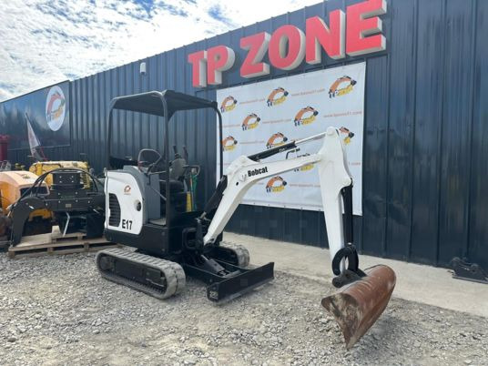 Bobcat E17 à 14500 € HT - Minikotró: 5 kép. Bobcat E17 à 14500 € HT - Minikotró: 5 kép.