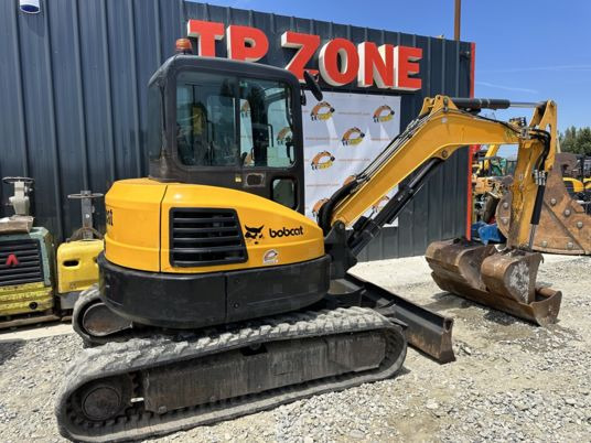 Bobcat E50 à 28500€ HT - Minikotró: 3 kép. Bobcat E50 à 28500€ HT - Minikotró: 3 kép.