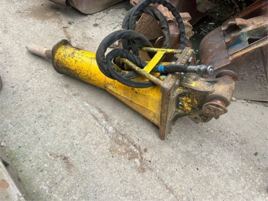 Brh montabert - SC22 - Hidraulikus törőfej: 4 kép. Brh montabert - SC22 - Hidraulikus törőfej: 4 kép.