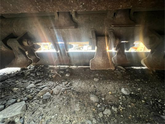 Broyeur forestier MBI pour chargeur - 3900€ NET - Erdészeti mulcsozó: 5 kép. Broyeur forestier MBI pour chargeur - 3900€ NET - Erdészeti mulcsozó: 5 kép.