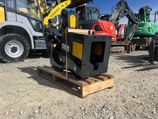 Croc béton pour pelle de 5T à 9T - Roppantó olló - Építőipari gépek: 4 kép. Croc béton pour pelle de 5T à 9T - Roppantó olló - Építőipari gépek: 4 kép.