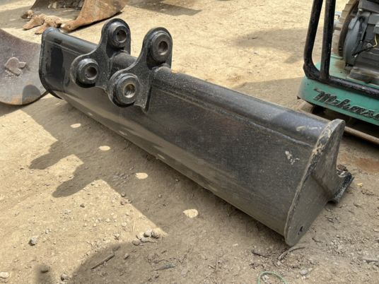 Godet de curage pour minipelle - Kanál: 3 kép. Godet de curage pour minipelle - Kanál: 3 kép.