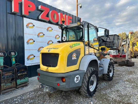 Kramer CHARGEUSE ELECTRIQUE 357 5055E à 39500 Euros HT - Gumikerekes homlokrakodó: 3 kép. Kramer CHARGEUSE ELECTRIQUE 357 5055E à 39500 Euros HT - Gumikerekes homlokrakodó: 3 kép.