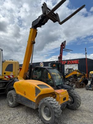 Manitou MT625 à 31900 € HT - Teleszkópos rakodó: 1 kép. Manitou MT625 à 31900 € HT - Teleszkópos rakodó: 1 kép.