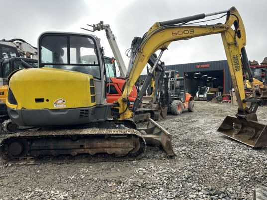 Neuson 6003 RD à 18500€ HT - Minikotró: 1 kép. Neuson 6003 RD à 18500€ HT - Minikotró: 1 kép.