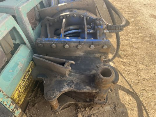 Pince de Demolition trevibenne pour pelle de 20T à 35T - Roppantó olló: 4 kép. Pince de Demolition trevibenne pour pelle de 20T à 35T - Roppantó olló: 4 kép.