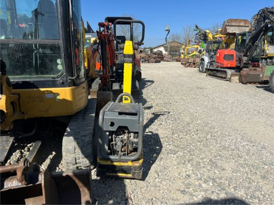 Wacker Neuson DPU4045 - Lapvibrátor: 4 kép. Wacker Neuson DPU4045 - Lapvibrátor: 4 kép.
