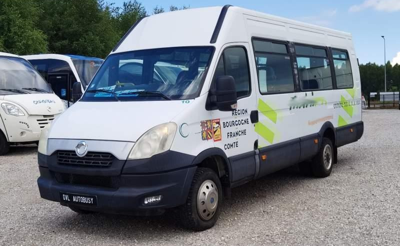 Iveco Daily 23 miejsca, KLIMA, WEBASTO - Minibusz, Kisbusz: 2 kép. Iveco Daily 23 miejsca, KLIMA, WEBASTO - Minibusz, Kisbusz: 2 kép.