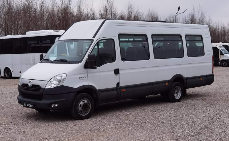 Iveco Daily 23 miejsca, KLIMA, WEBASTO - Helyközi busz: 2 kép. Iveco Daily 23 miejsca, KLIMA, WEBASTO - Helyközi busz: 2 kép.